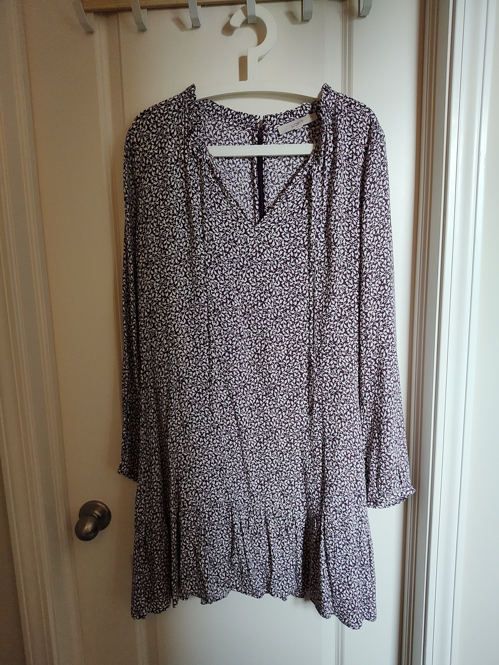 LOFT Purple Printed V-Neck Long-Sleeve Mini Dress